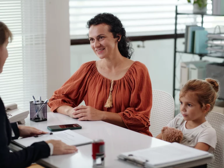 Centros de apoio familiar e aconselhamento parental da Cruz Vermelha Portuguesa