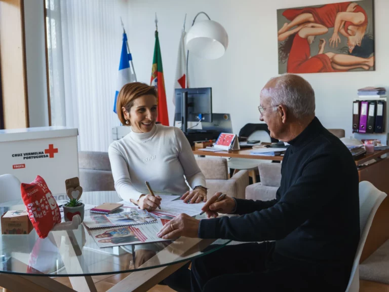 Respostas Sociais da Cruz Vermelha Portuguesa 2 seniores e dependentes